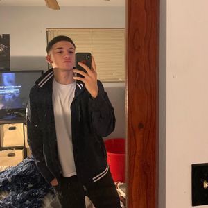 Meet your Posher, Christian